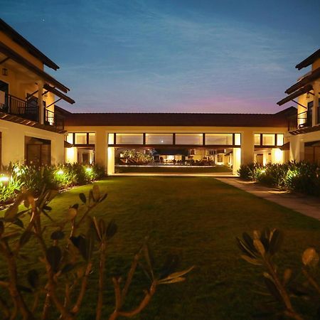 Готель Fairfield By Marriott Goa Бенаулім Екстер'єр фото
