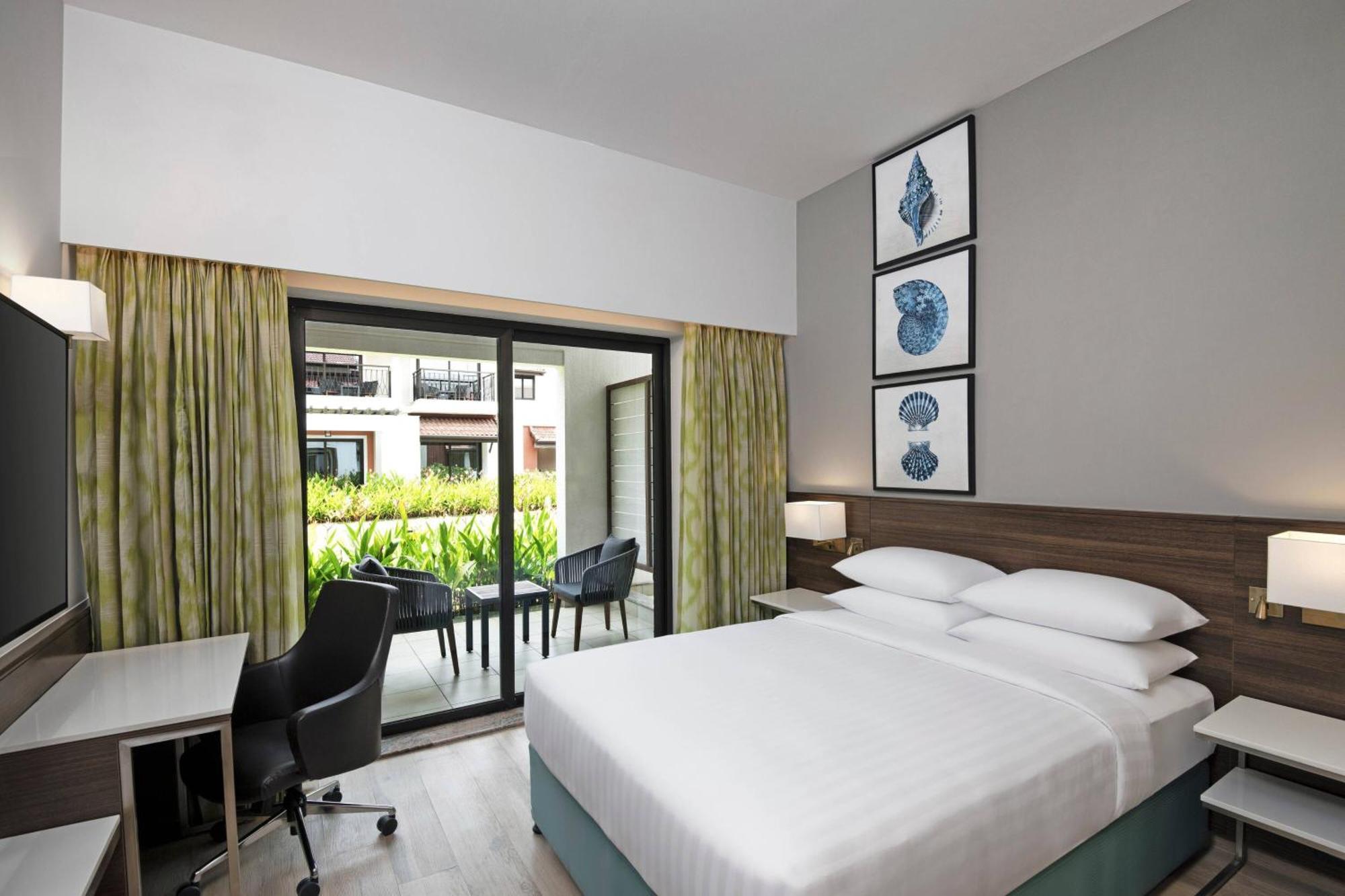 Готель Fairfield By Marriott Goa Бенаулім Екстер'єр фото
